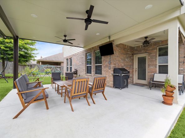 13711 Mckinney Creek Lane, Houston TX 77044