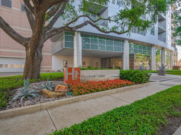 2207 Bancroft Street 604, Houston TX 77027