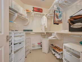 2207 Bancroft Street 604, Houston TX 77027