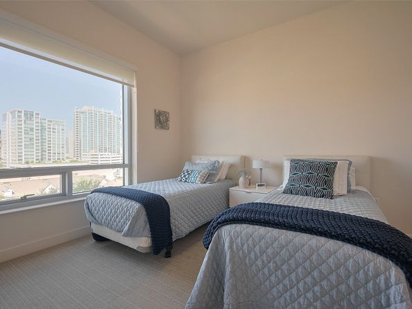 2207 Bancroft Street 604, Houston TX 77027