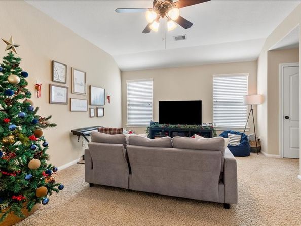 7 Tallgrass Way, Spring TX 77389