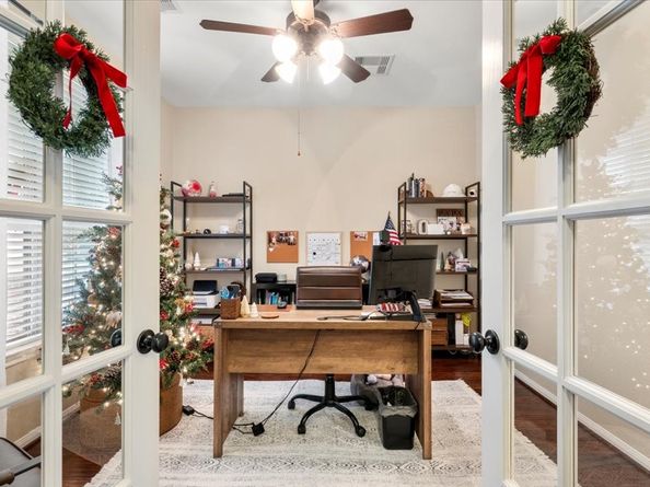 7 Tallgrass Way, Spring TX 77389