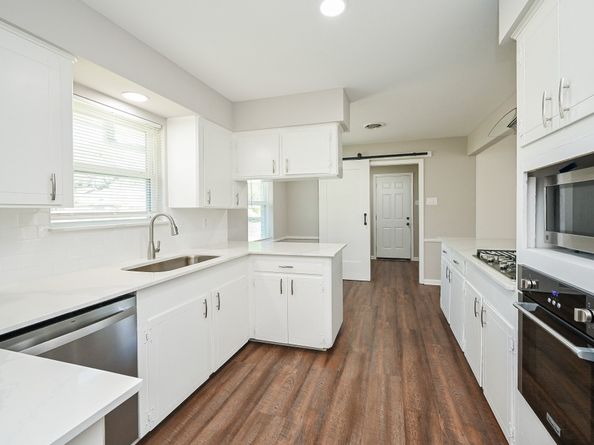 5438 Jackwood Street, Houston TX 77096