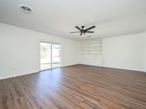 5438 Jackwood Street, Houston TX 77096