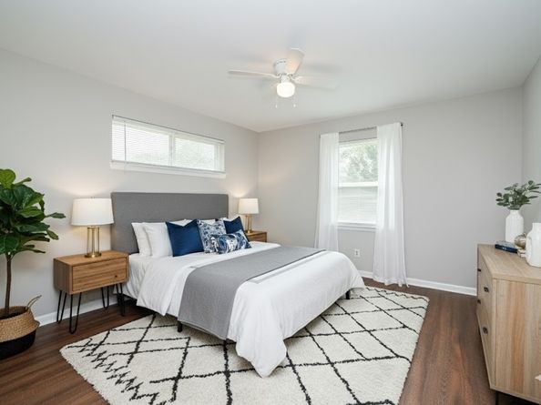 5438 Jackwood Street, Houston TX 77096