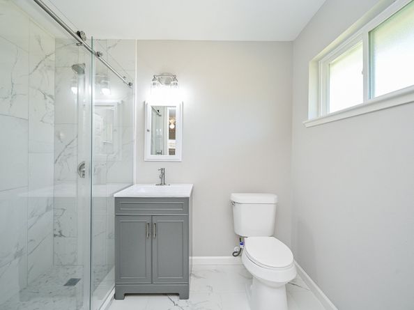 5438 Jackwood Street, Houston TX 77096