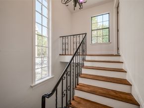 2308 Blodgett Street, Houston TX 77004