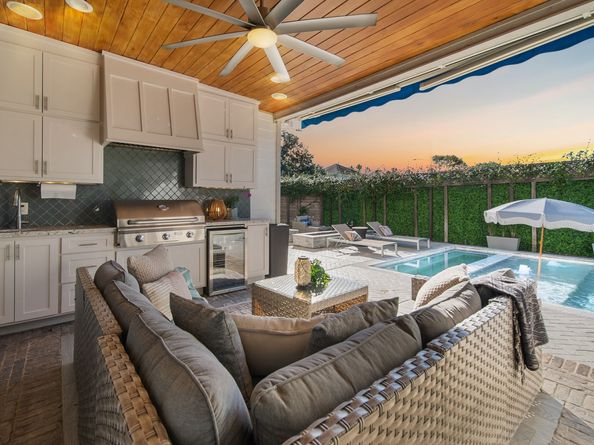 117 W 13th Street, Houston TX 77008