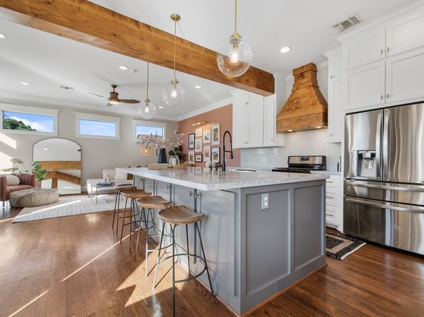 117 W 13th Street, Houston TX 77008