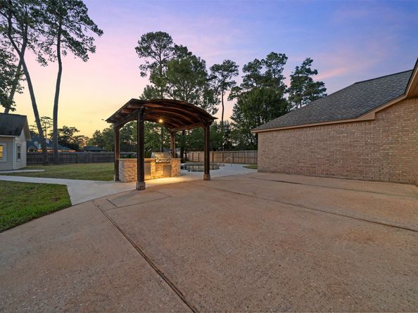 14415 Spring Mountain Drive, Tomball TX 77377