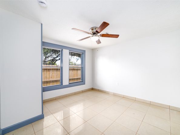 9201 Klondike Street, Houston TX 77075