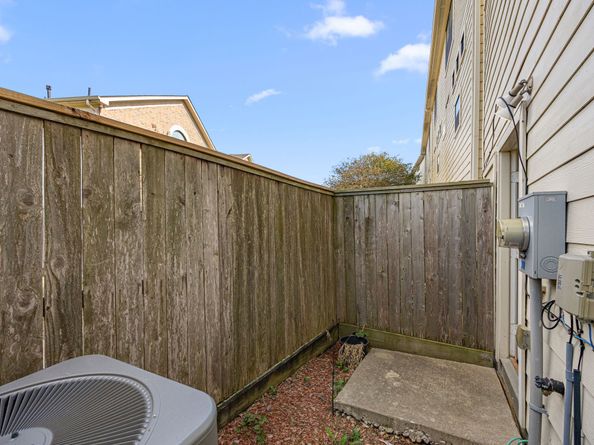 7650 Springhill Street 601, Houston TX 77021