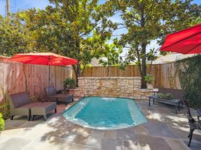 2207 Dunraven Lane, Houston TX 77019