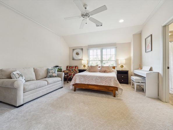 2207 Dunraven Lane, Houston TX 77019