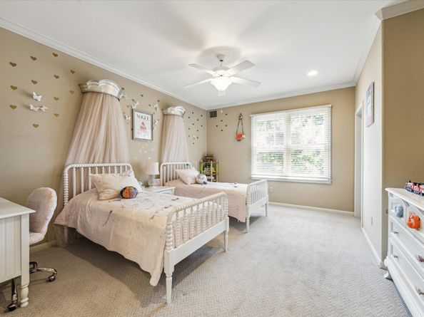 2207 Dunraven Lane, Houston TX 77019