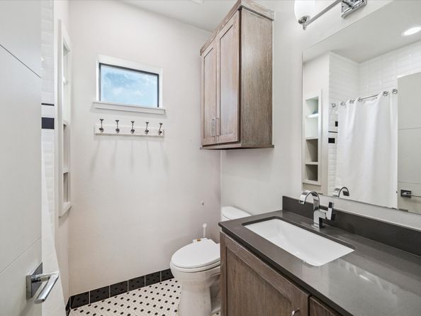 1249 Chippendale Road, Houston TX 77018