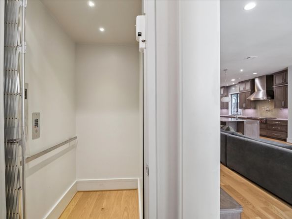 1249 Chippendale Road, Houston TX 77018