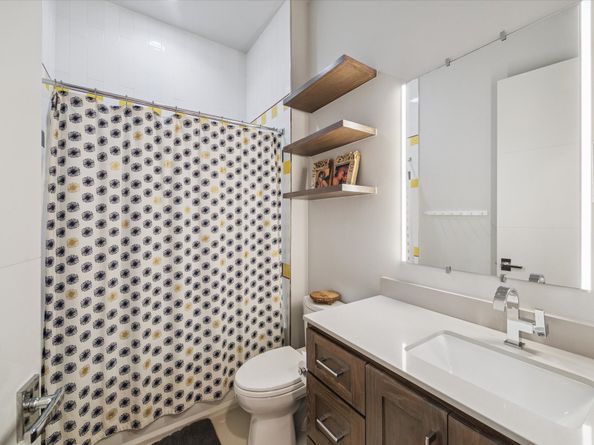 1249 Chippendale Road, Houston TX 77018