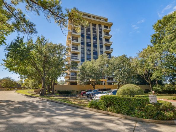 14655 Champion Forest Drive 302, Houston TX 77069