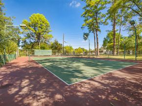 14655 Champion Forest Drive 302, Houston TX 77069