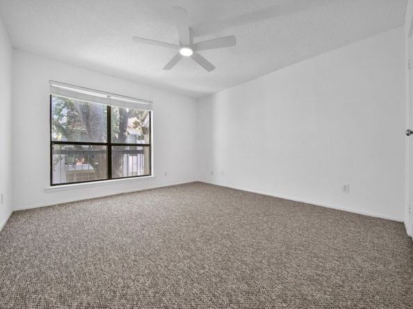 7900 N Stadium Drive 48, Houston TX 77030