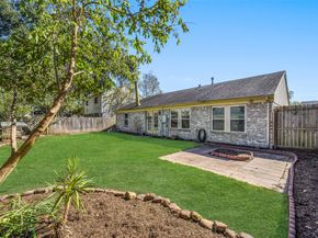 2527 Windswept Drive, Richmond TX 77406