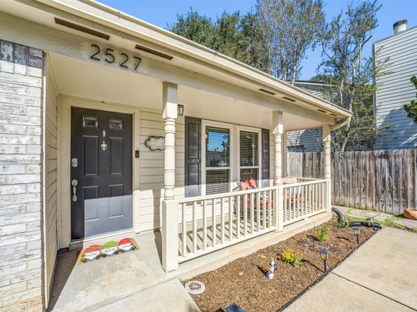 2527 Windswept Drive, Richmond TX 77406