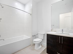 4521 San Felipe Street 1903, Houston TX 77027