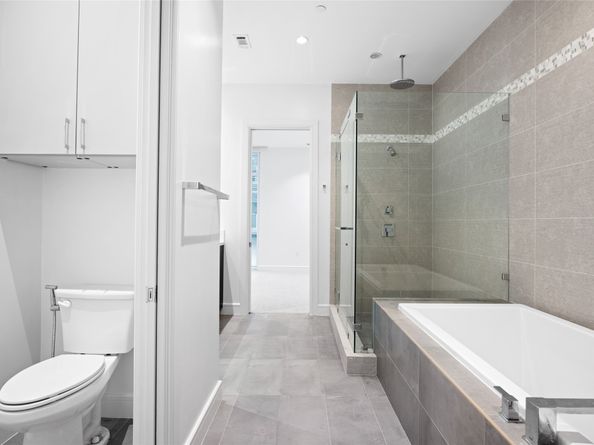 4521 San Felipe Street 1903, Houston TX 77027