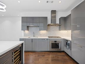 4521 San Felipe Street 1903, Houston TX 77027