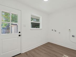 5443 Willowbend Boulevard, Houston TX 77096