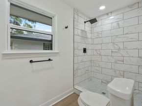 5443 Willowbend Boulevard, Houston TX 77096