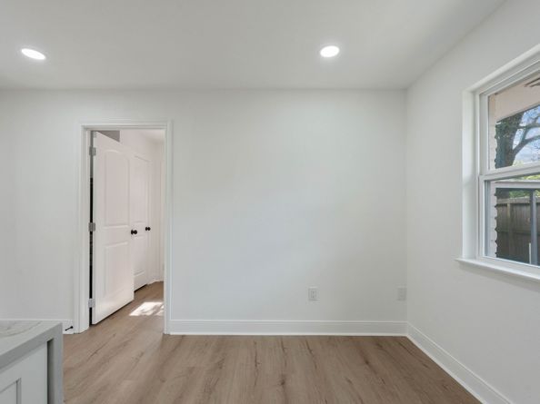 5443 Willowbend Boulevard, Houston TX 77096