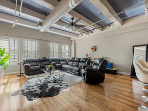 1120 Texas Street 4B, Houston TX 77002