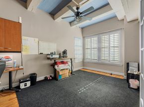 1120 Texas Street 4B, Houston TX 77002