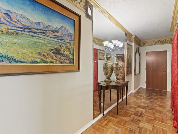 1400 Hermann Drive 11E, Houston TX 77004