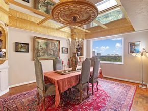 1400 Hermann Drive 11E, Houston TX 77004