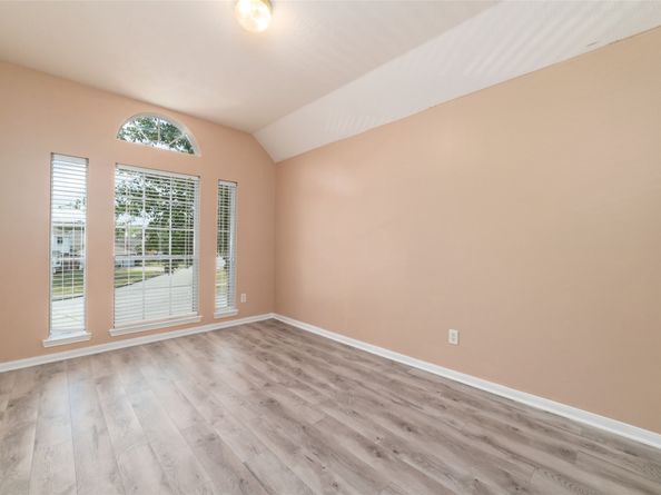 9003 Memorial Hills Drive, Spring TX 77379