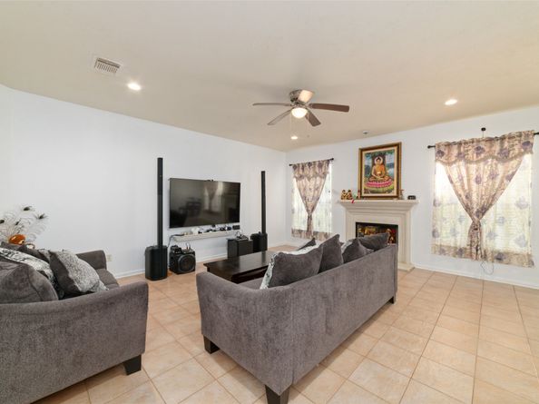 9003 Memorial Hills Drive, Spring TX 77379