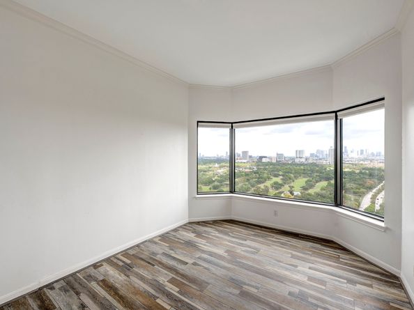 2001 Holcombe Boulevard 2304, Houston TX 77030