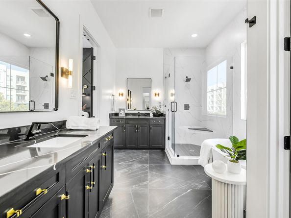 1911 Lauderdale Street, Houston TX 77030