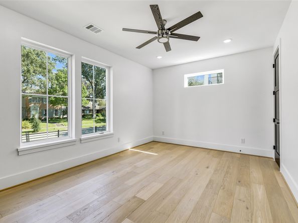 1911 Lauderdale Street, Houston TX 77030
