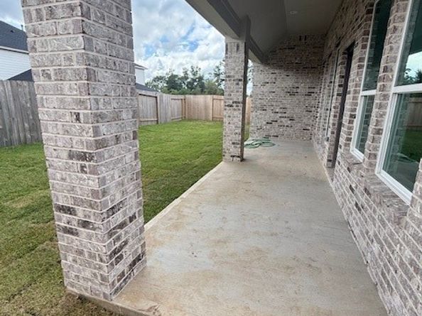 3208 Bushy Hawthorne Drive, Conroe TX 77301