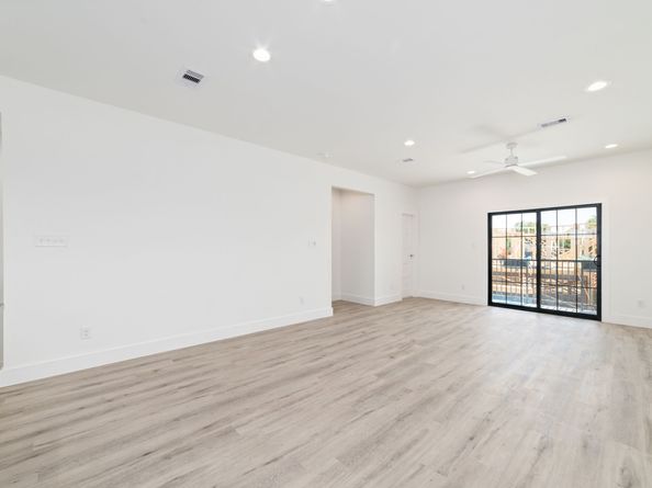 11096 N Hoa Sen Circle, Houston TX 77072