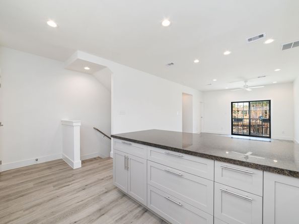 11096 N Hoa Sen Circle, Houston TX 77072