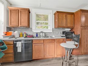 102 4th Street, Sugar Land TX 77498