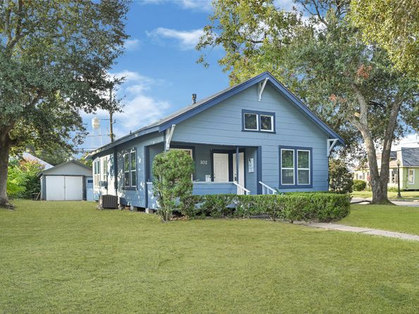 102 4th Street, Sugar Land TX 77498
