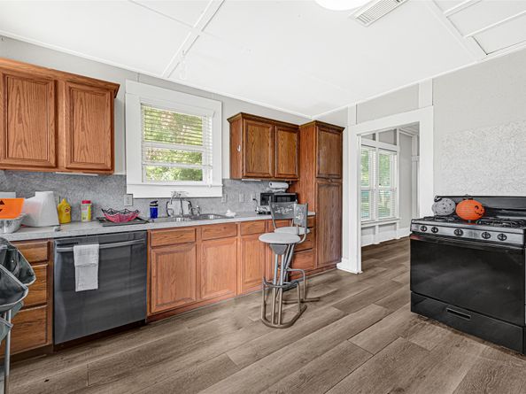 102 4th Street, Sugar Land TX 77498
