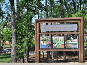 202 Sierra Stream Lane, Conroe TX 77304