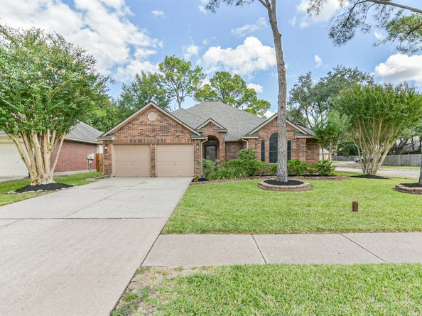 15002 Chestnut Falls Dr, Cypress TX 77433